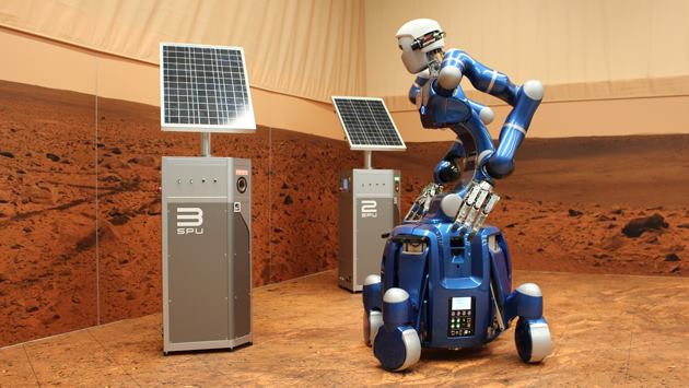 In ambienti ostili alla vita come la superficie del pianeta Marte, robot telecomandati come Justin diventano indispensabili.
