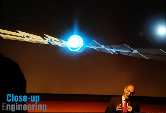 Guidoni e navicella Marte con logo Ecco finalmente le risposte dell'astronauta Umberto Guidoni alle vostre domande, raccolte grazie al post #AskToGuidoni dello scorso settembre.