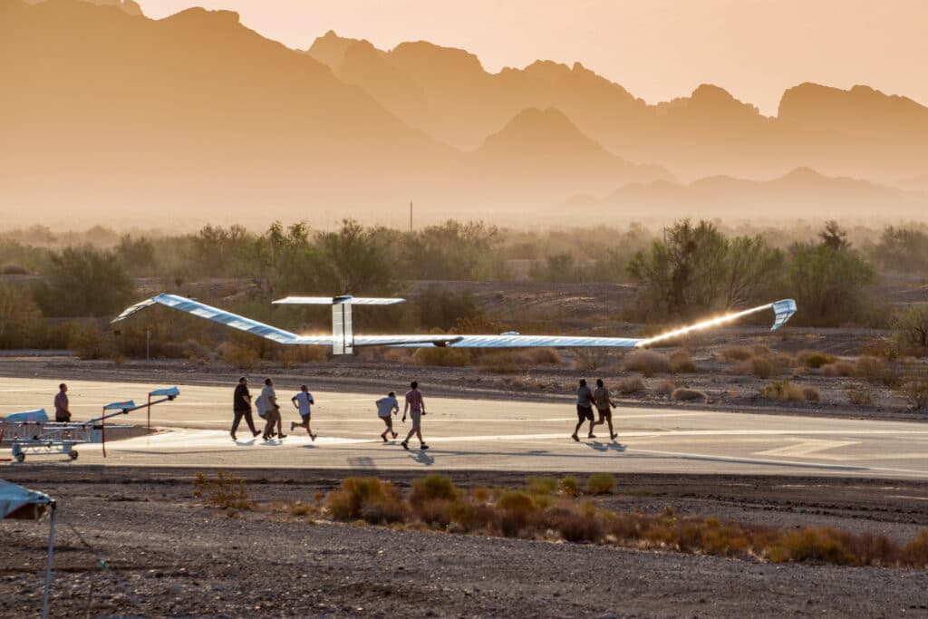 Drone Zephyr, fase di lancio. Credits: Airbus