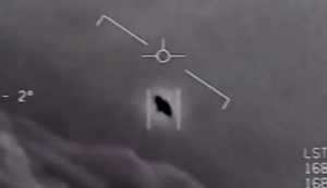 Immagine di un presunto UFO nelle profondità marine