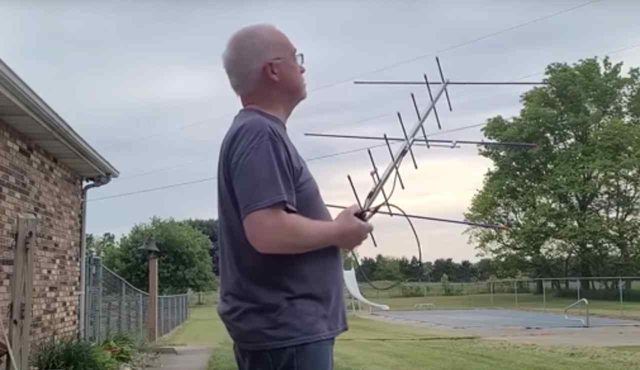 Estación Espacial Internacional: Un hombre llamado astronautas | La conexión se realizó desde el patio trasero de la casa mediante un dispositivo inimaginable – VIDEO – CUENEWS