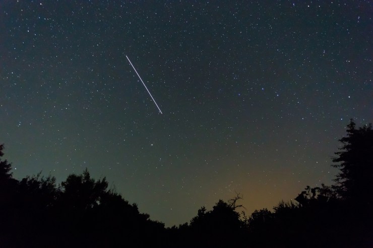 Stella cadente nel cielo