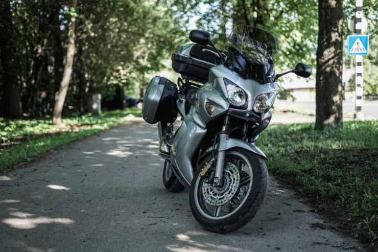 Honda fatta grossa riportate moto indietro rischiate vita